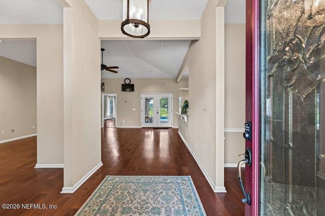 10087 PEBBLE RIDGE Drive N, Jacksonville, FL 32220