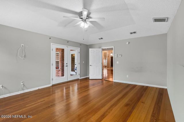 10087 PEBBLE RIDGE Drive N, Jacksonville, FL 32220