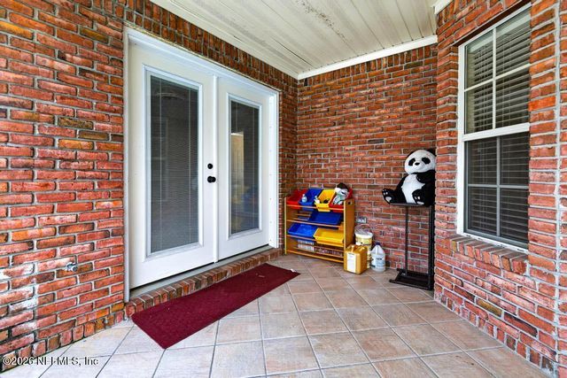 10087 PEBBLE RIDGE Drive N, Jacksonville, FL 32220