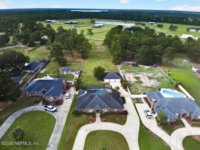 10087 PEBBLE RIDGE Drive N, Jacksonville, FL 32220
