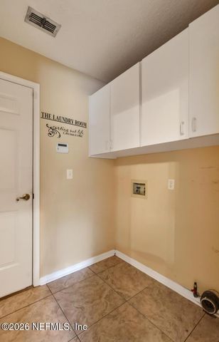 10087 PEBBLE RIDGE Drive N, Jacksonville, FL 32220