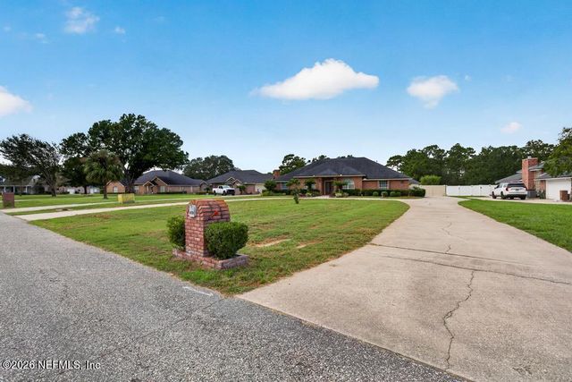 10087 PEBBLE RIDGE Drive N, Jacksonville, FL 32220