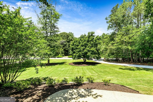 324 Chimney Sweep Circle, Peachtree City, GA 30269