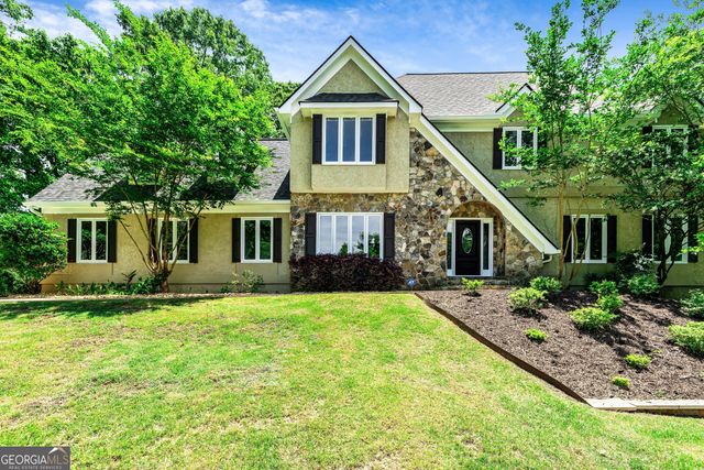 324 Chimney Sweep Circle, Peachtree City, GA 30269