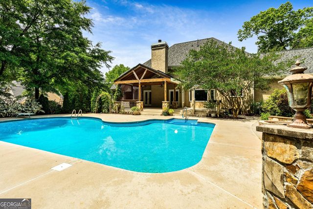 324 Chimney Sweep Circle, Peachtree City, GA 30269