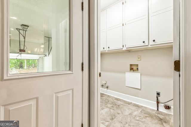 324 Chimney Sweep Circle, Peachtree City, GA 30269