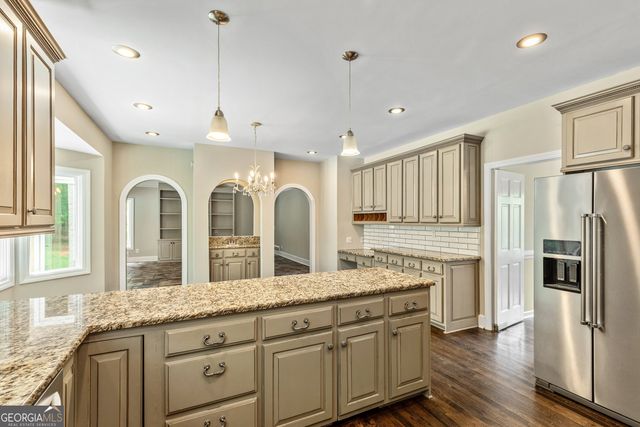 324 Chimney Sweep Circle, Peachtree City, GA 30269