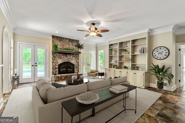 324 Chimney Sweep Circle, Peachtree City, GA 30269