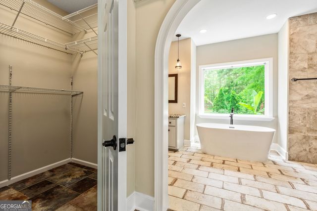 324 Chimney Sweep Circle, Peachtree City, GA 30269