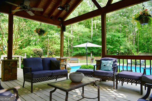 324 Chimney Sweep Circle, Peachtree City, GA 30269