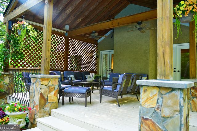 324 Chimney Sweep Circle, Peachtree City, GA 30269