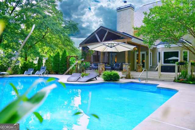 324 Chimney Sweep Circle, Peachtree City, GA 30269