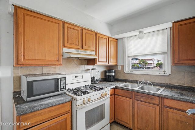 120 Lincoln Avenue, Seaside Heights, NJ 08751
