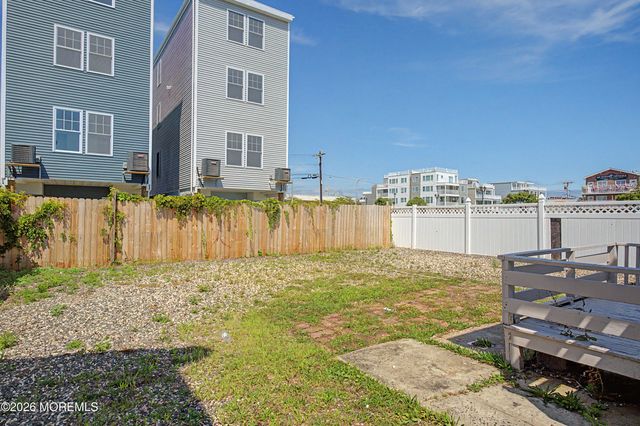 120 Lincoln Avenue, Seaside Heights, NJ 08751