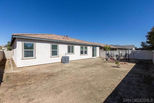 26405 Mallory Ct, Menifee, CA 92584