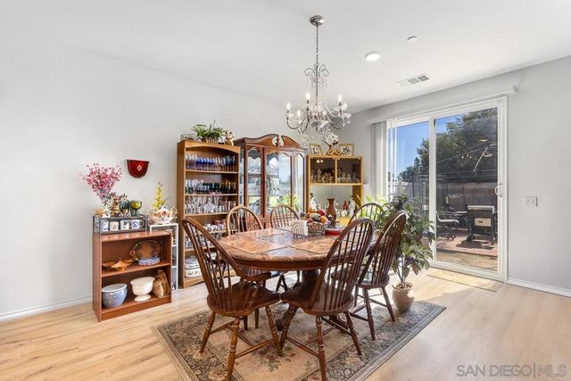 26405 Mallory Ct, Menifee, CA 92584