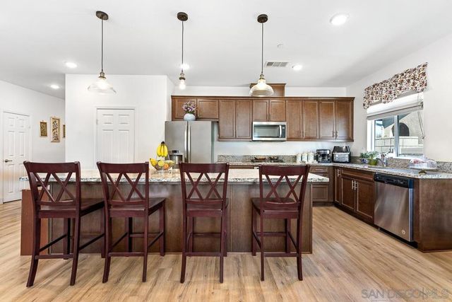 26405 Mallory Ct, Menifee, CA 92584