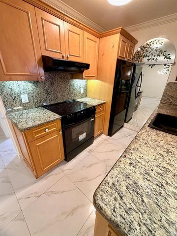 2844 Coconut Avenue A, Miami, FL 33133