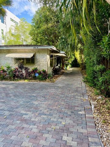 2844 Coconut Avenue A, Miami, FL 33133