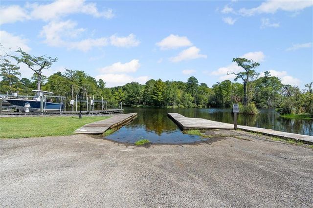 311 Magnolia Avenue 44, Satsuma, AL 36572