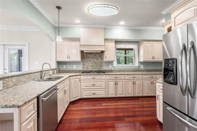 311 Magnolia Avenue 44, Satsuma, AL 36572