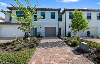 1552 Lake Jessup CIR, Cape Coral, FL 33909