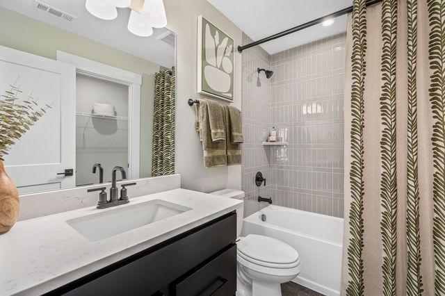 5924 Luke Court, Arrington, TN 37014