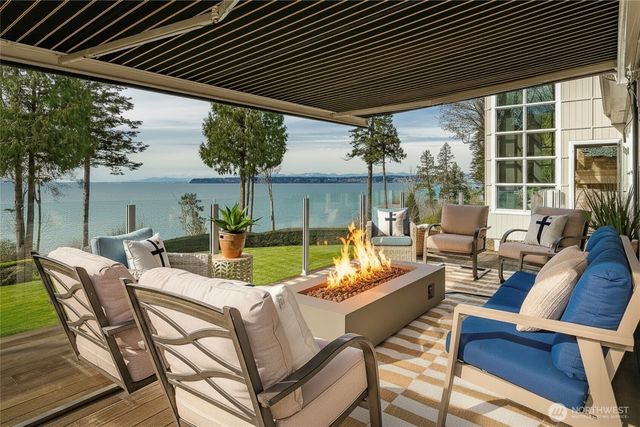 9045 Shearwater Road, Blaine, WA 98230