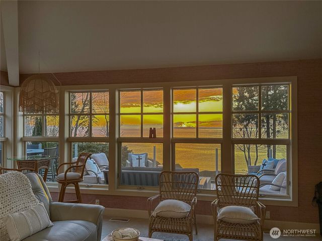 9045 Shearwater Road, Blaine, WA 98230