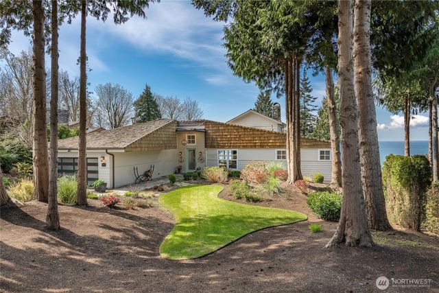 9045 Shearwater Road, Blaine, WA 98230