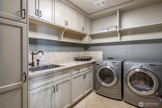 9045 Shearwater Road, Blaine, WA 98230