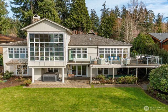 9045 Shearwater Road, Blaine, WA 98230