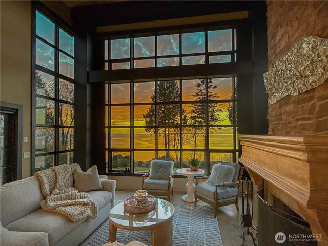 9045 Shearwater Road, Blaine, WA 98230