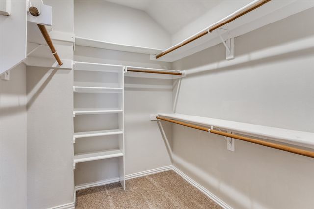 9005 Ranch Bluff Court, Benbrook, TX 76126