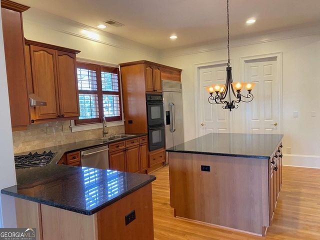 2133 Lucerne Lane SE, Smyrna, GA 30080