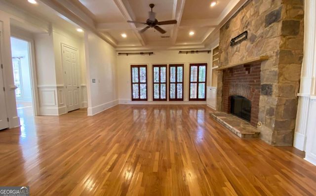 2133 Lucerne Lane SE, Smyrna, GA 30080