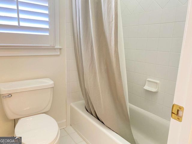 2133 Lucerne Lane SE, Smyrna, GA 30080