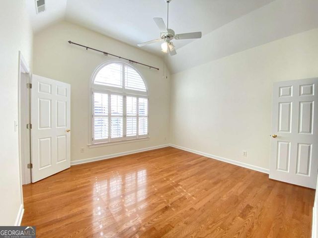 2133 Lucerne Lane SE, Smyrna, GA 30080