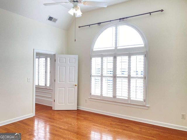 2133 Lucerne Lane SE, Smyrna, GA 30080