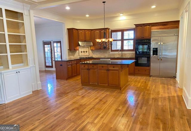 2133 Lucerne Lane SE, Smyrna, GA 30080