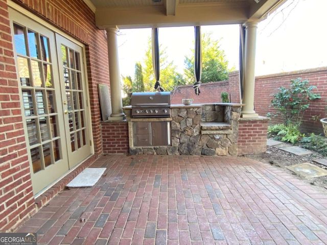 2133 Lucerne Lane SE, Smyrna, GA 30080