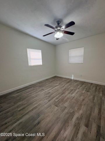 1217 Pinewood Drive, Melbourne, FL 32935