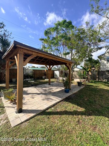 1217 Pinewood Drive, Melbourne, FL 32935