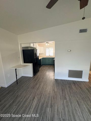 1217 Pinewood Drive, Melbourne, FL 32935