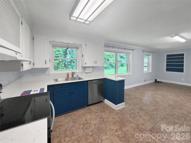 501 Rhodes Avenue, Kings Mountain, NC 28086