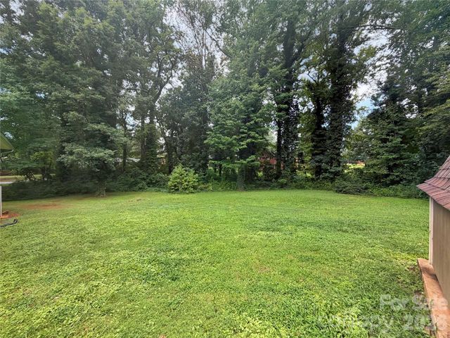 501 Rhodes Avenue, Kings Mountain, NC 28086