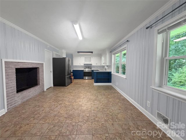 501 Rhodes Avenue, Kings Mountain, NC 28086