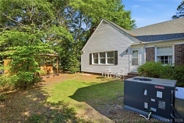 2303 N Barker Street, Lumberton, NC 28358