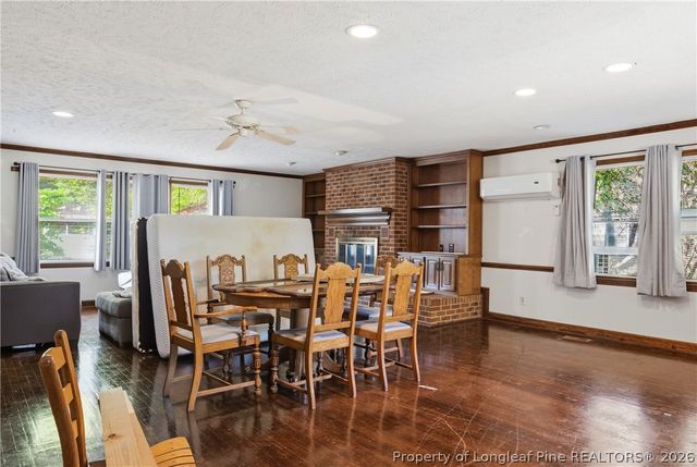 2303 N Barker Street, Lumberton, NC 28358