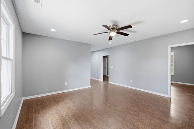 8361 Mount Joy Rd, Mount Pleasant, TN 38474